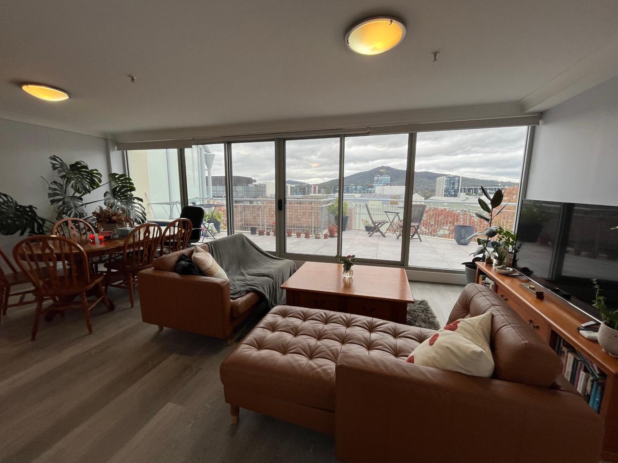 Private Room With Ensuite In The Cbd Canberra Eksteriør bilde